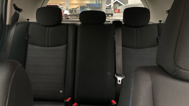 Nissan LEAF 110kW N-Connecta 39kWh 5dr Auto Electric Hatchback